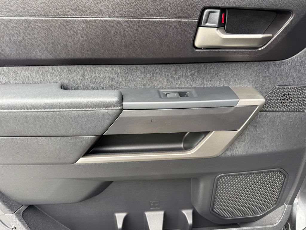 2024 Toyota Tundra 4WD **TUNDRA SR5 4X4 XP PACKAGE** - 22996511 - 25