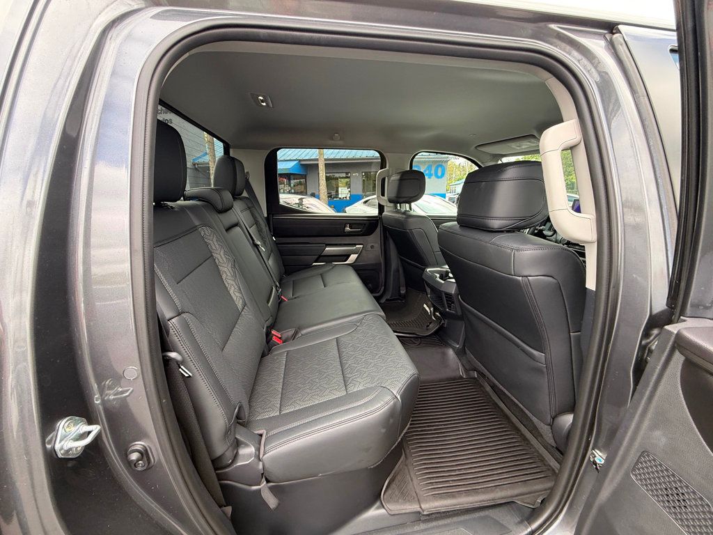 2024 Toyota Tundra 4WD **TUNDRA SR5 4X4 XP PACKAGE** - 22996511 - 26