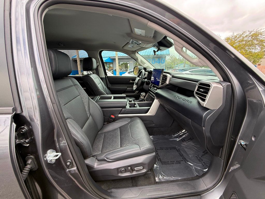 2024 Toyota Tundra 4WD **TUNDRA SR5 4X4 XP PACKAGE** - 22996511 - 30