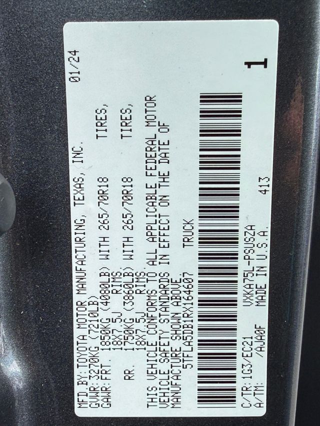 2024 Toyota Tundra 4WD **TUNDRA SR5 4X4 XP PACKAGE** - 22996511 - 38