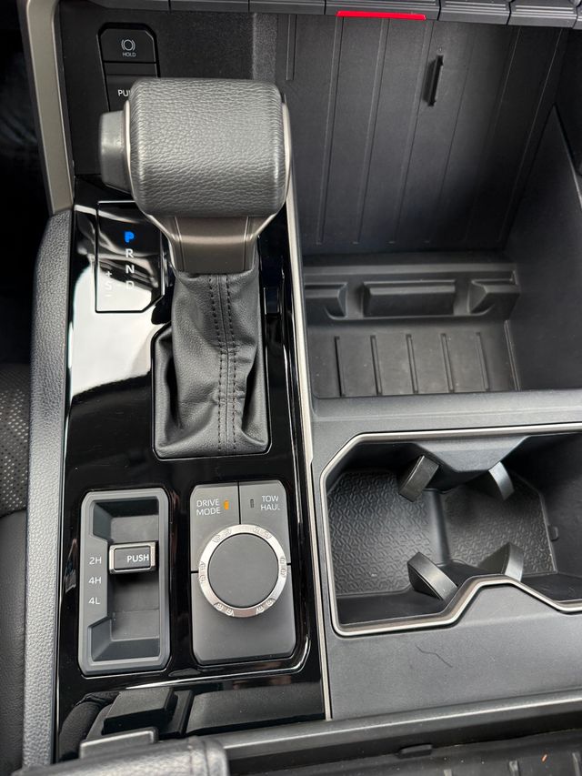 2024 Toyota Tundra 4WD **TUNDRA SR5 4X4 XP PACKAGE** - 22996511 - 39