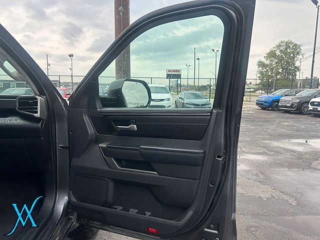 2024 Toyota Tundra CrewMax SR5 Pickup 4D 5 1/2 ft - 23089624 - 23