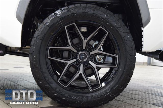 2024 Toyota Tundra Limited photo 23