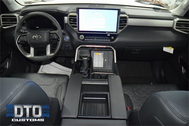 2024 Toyota Tundra Limited photo 25