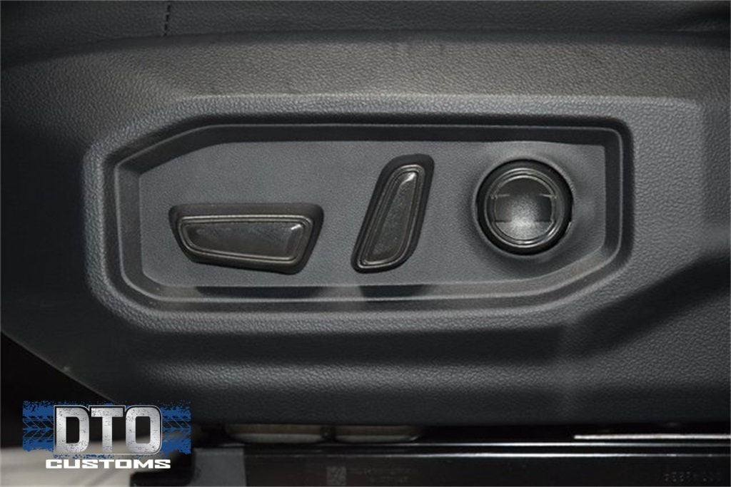 2024 Toyota Tundra Hybrid Limited - 22887477 - 36