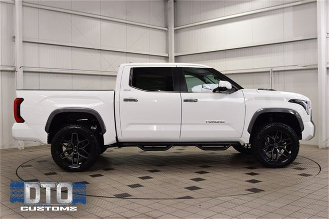2024 Toyota Tundra Limited photo 8