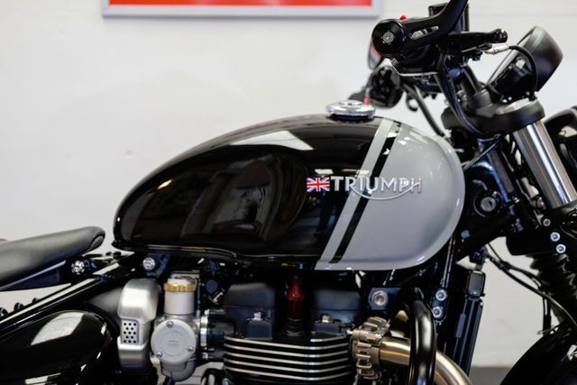 2024 TRIUMPH BONNEVILLE BOBBER 1-OWNER LOW MILES!!! - 23048501 - 16