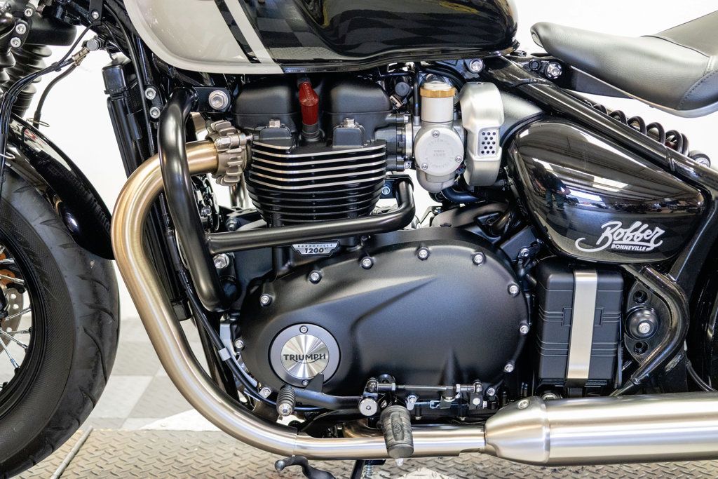 2024 TRIUMPH BONNEVILLE BOBBER 1-OWNER LOW MILES!!! - 23048501 - 19