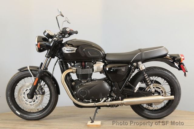 2024 Triumph Bonneville T100 Only 800 miles TOTAL - 22401588 - 3
