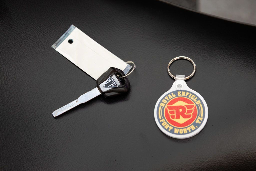 2024 TRIUMPH SPEED 400 ABS 1-OWNER FUN TO RIDE! - 22998712 - 23