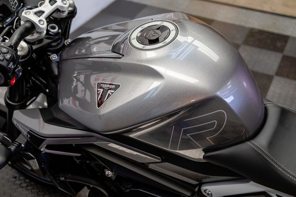 2024 TRIUMPH STREET TRIPLE 765 1-OWNER LOW MILES!!! - 23073487 - 12