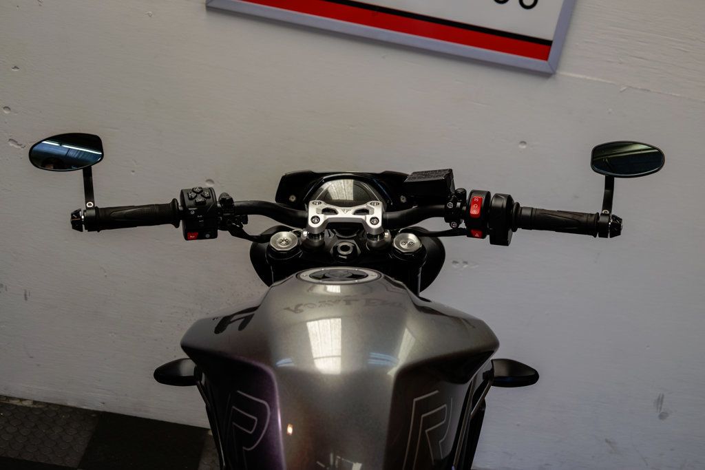 2024 TRIUMPH STREET TRIPLE 765 1-OWNER LOW MILES!!! - 23073487 - 8