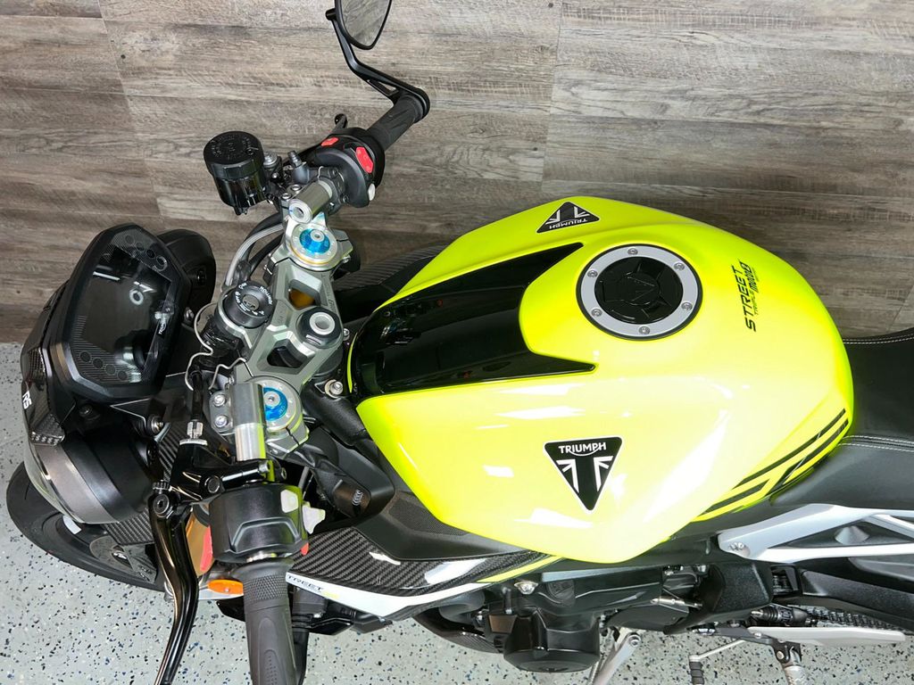 Mug Triumph Street Triple 765 Moto2 & R/RS for Moto Riders