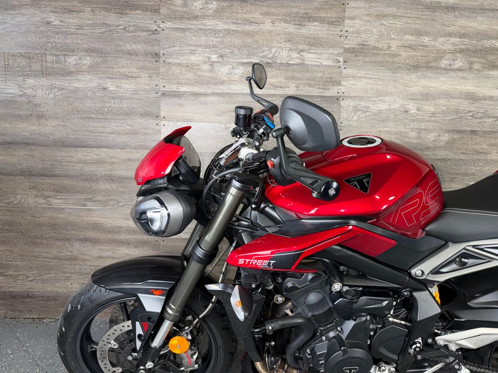 2024 Triumph Street Triple 765 RS One Owner! - 23046672 - 11