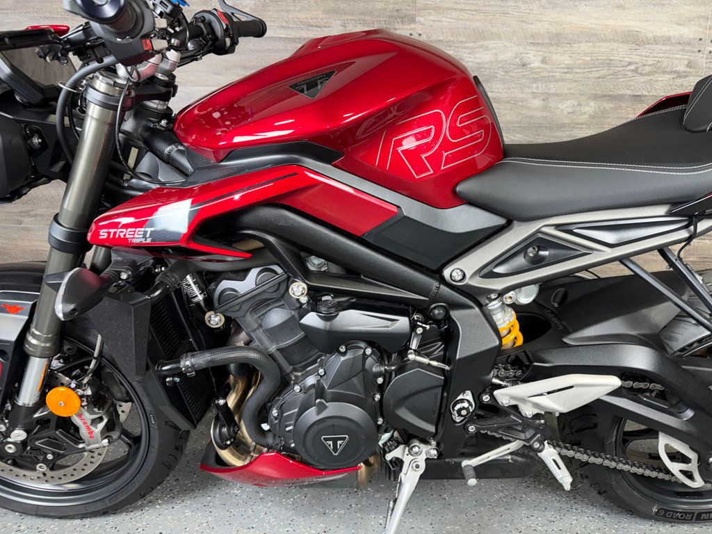 2024 Triumph Street Triple 765 RS One Owner! - 23046672 - 12
