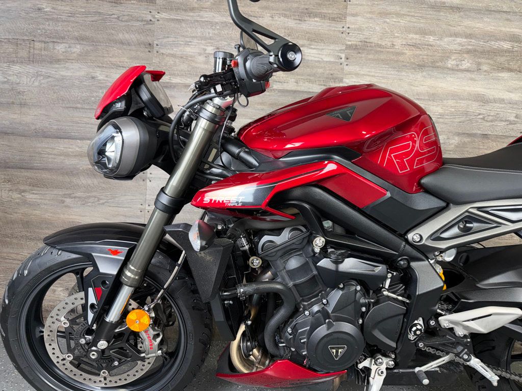 2024 Triumph Street Triple 765 RS One Owner! - 23046672 - 14