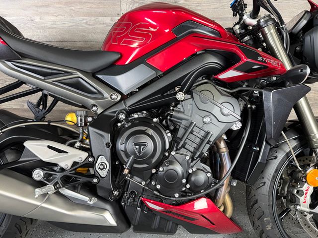 2024 Triumph Street Triple 765 RS One Owner! - 23046672 - 4