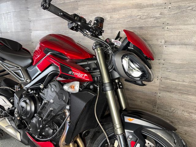 2024 Triumph Street Triple 765 RS One Owner! - 23046672 - 5