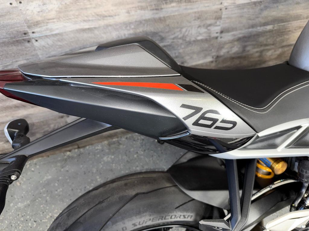 2024 Triumph Street Triple 765 RS SUPER CLEAN! - 22928238 - 9