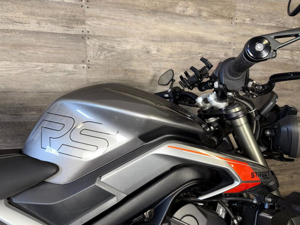 2024 Triumph Street Triple 765 RS SUPER CLEAN! - 22928238 - 5