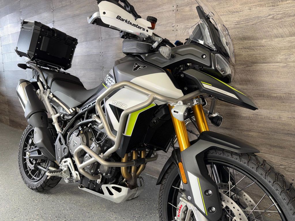 2024 Triumph Tiger 900 Rally Aragon Edition SUPER CLEAN! - 23022977 | Video 2