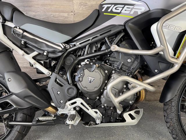 2024 Triumph Tiger 900 Rally Aragon Edition SUPER CLEAN! - 23022977 - 4
