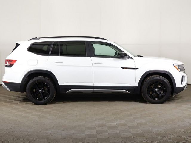 2024 Volkswagen Atlas 2.0T Peak Edition SEL 4MOTION - 23013928 - 21