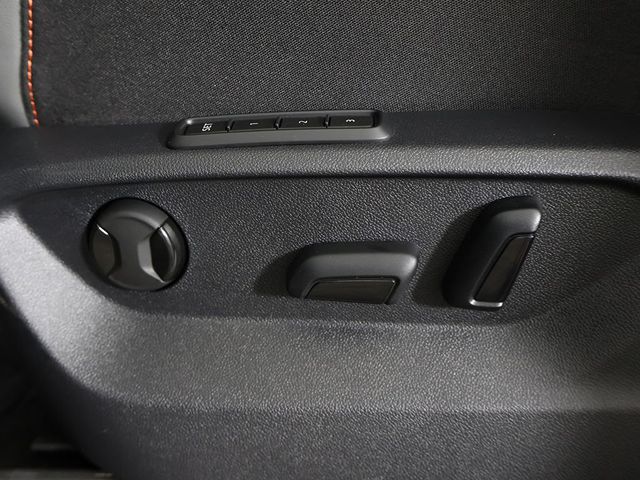2024 Volkswagen Atlas 2.0T Peak Edition SEL 4MOTION - 23043432 - 37