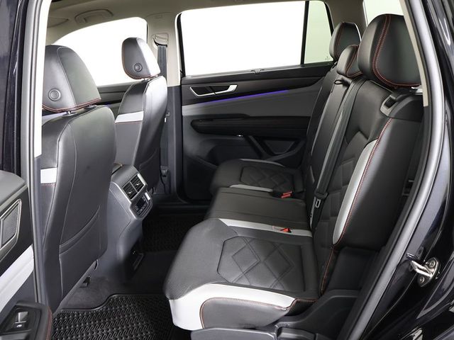 2024 Volkswagen Atlas 2.0T Peak Edition SEL 4MOTION - 23043432 - 39