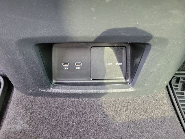 2024 Volkswagen Atlas 2.0T Peak Edition SEL 4MOTION - 22979582 - 10