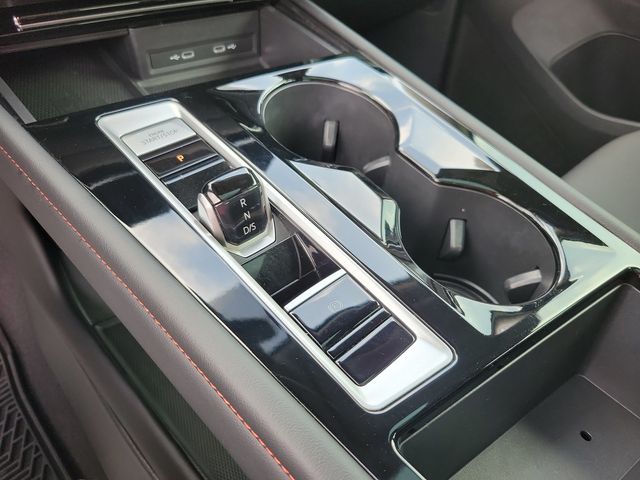 2024 Volkswagen Atlas 2.0T Peak Edition SEL 4MOTION - 22979582 - 14