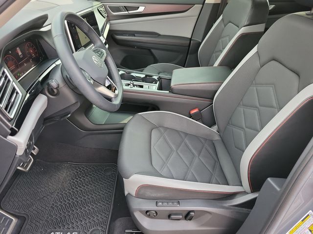 2024 Volkswagen Atlas 2.0T Peak Edition SEL 4MOTION - 22979582 - 3