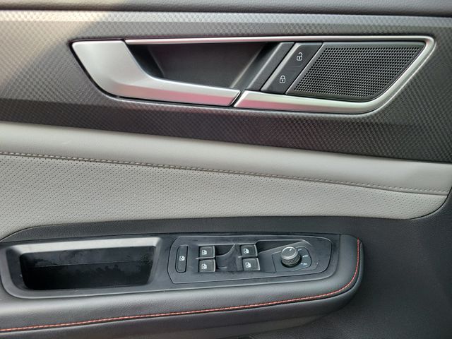 2024 Volkswagen Atlas 2.0T Peak Edition SEL 4MOTION - 22979582 - 6