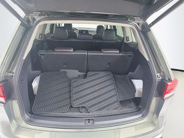 2024 Volkswagen Atlas 2.0T Peak Edition SEL 4MOTION - 23101411 - 26