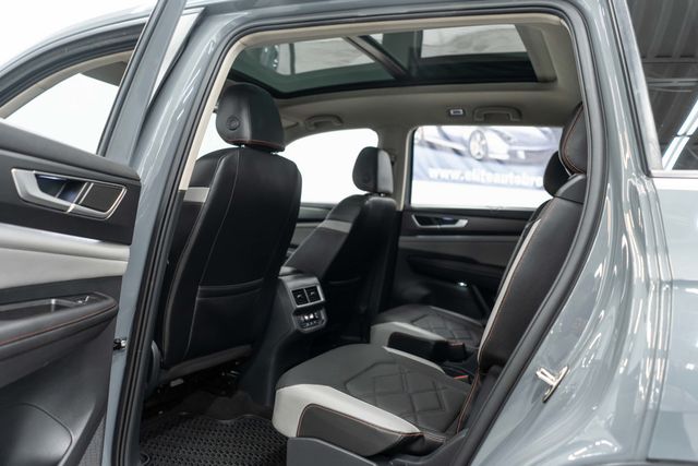 2024 Volkswagen Atlas 2.0T Peak Edition SE w/Technology 4MOTION - 23098341 - 18
