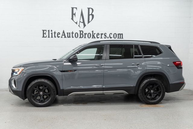2024 Volkswagen Atlas 2.0T Peak Edition SE w/Technology 4MOTION - 23098341 - 1