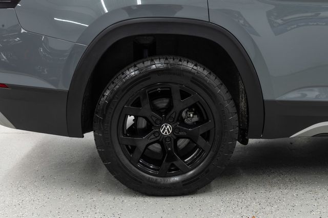2024 Volkswagen Atlas 2.0T Peak Edition SE w/Technology 4MOTION - 23098341 - 37