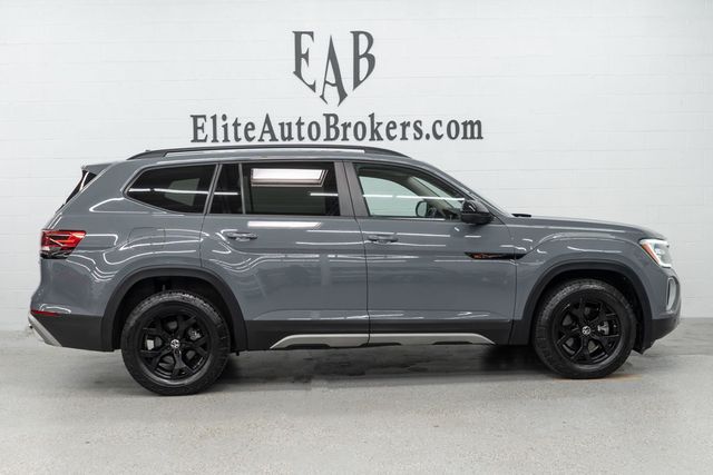 2024 Volkswagen Atlas 2.0T Peak Edition SE w/Technology 4MOTION - 23098341 - 4