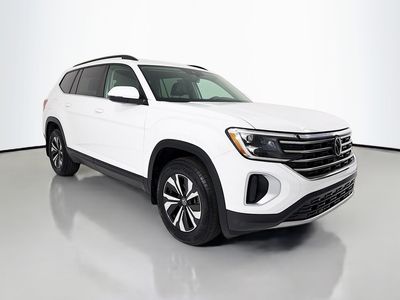 2024 Volkswagen Atlas - 1V2LR2CA1RC509186