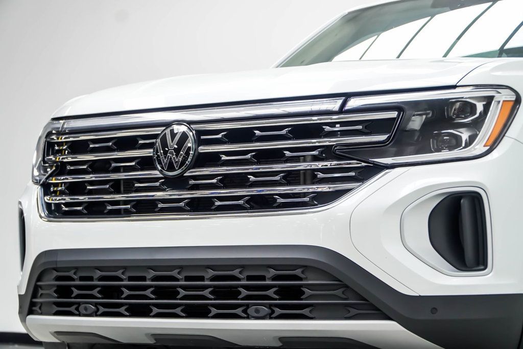 Volkswagen Atlas photo 2