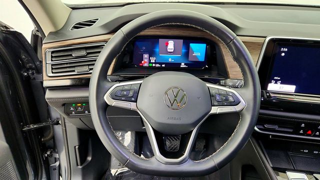 2024 Volkswagen Atlas 2.0T SEL 4MOTION with Adventure Package - 22961978 - 13