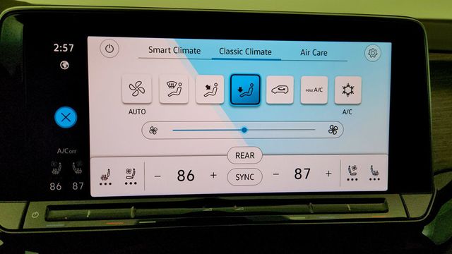 2024 Volkswagen Atlas 2.0T SEL 4MOTION with Adventure Package - 22961978 - 18