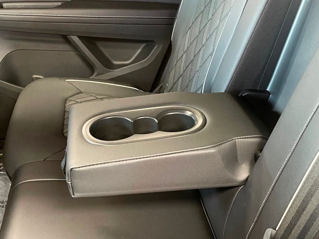 2024 Volkswagen Atlas 2.0T SEL Premium R-Line 4MOTION - 22927088 - 24