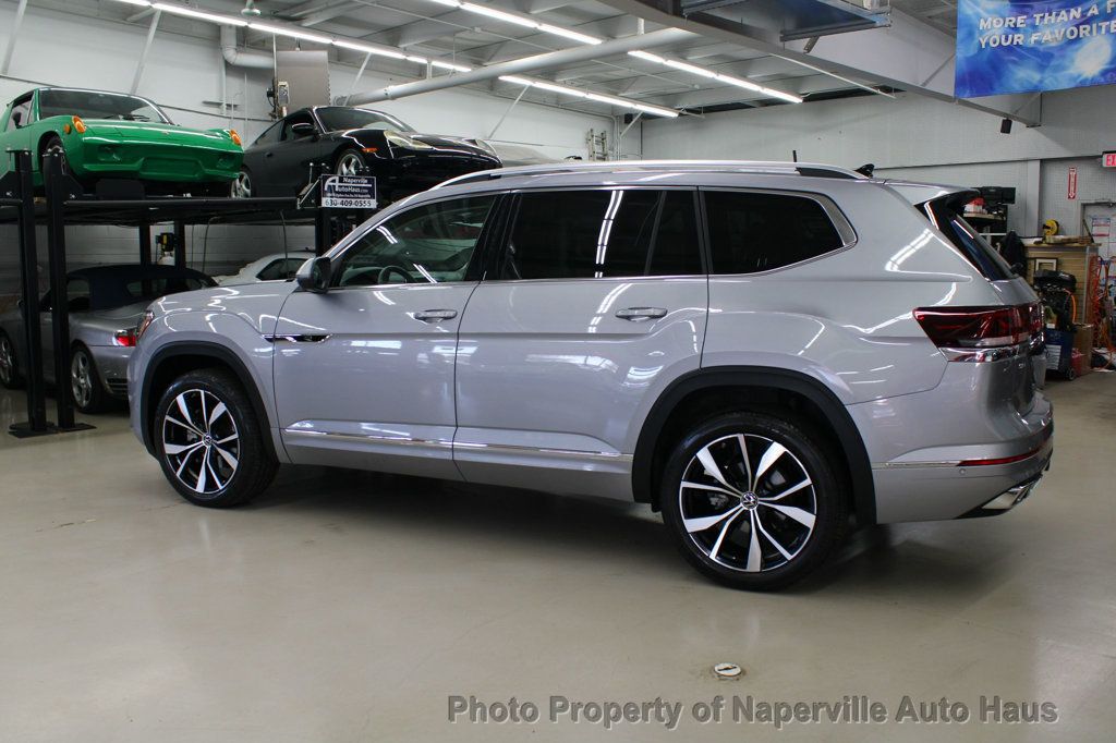 2024 Volkswagen Atlas SEL Premium R-Line photo 4