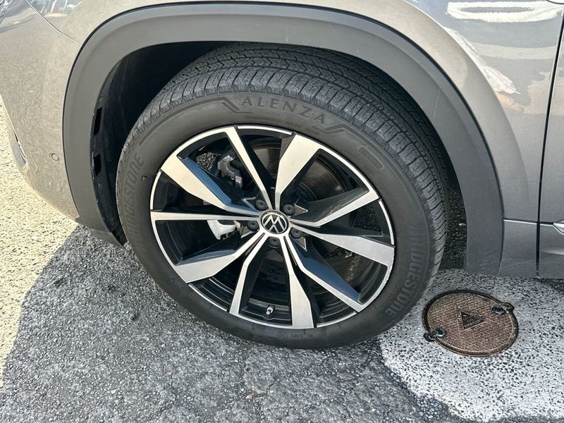 2024 Volkswagen Atlas 2.0T SEL Premium R-Line 4MOTION - 22937369 - 10