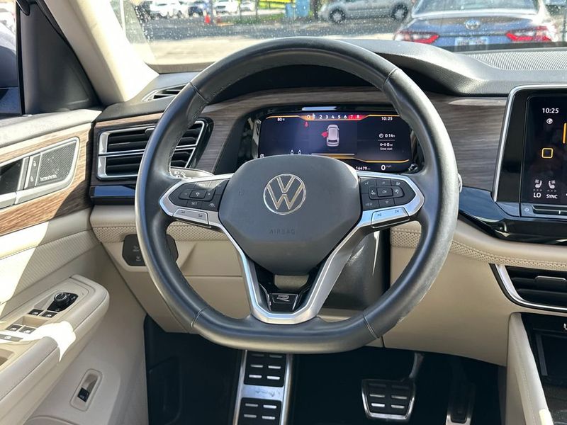 2024 Volkswagen Atlas 2.0T SEL Premium R-Line 4MOTION - 22937369 - 16