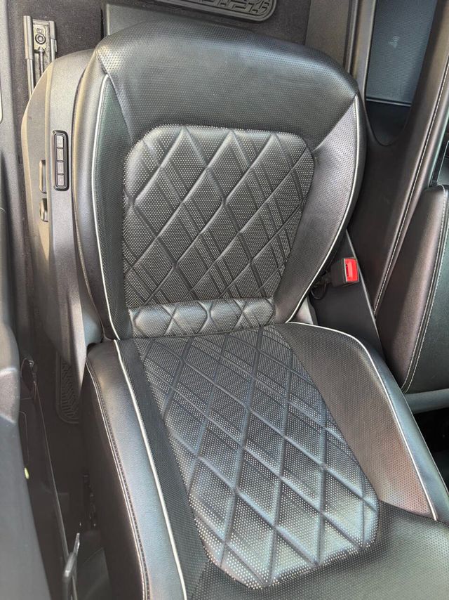 2024 Volkswagen Atlas 2.0T SEL Premium R-Line 4MOTION - 23005610 - 26