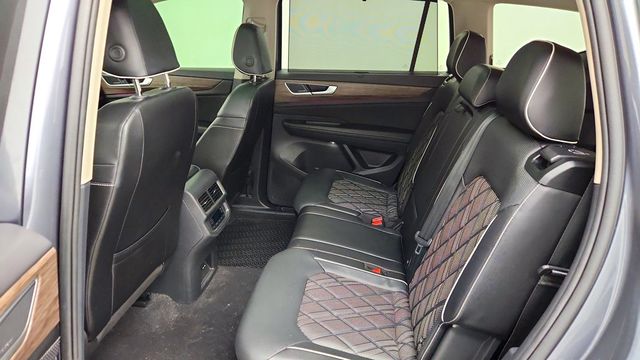 2024 Volkswagen Atlas 2.0T SEL Premium R-Line 4MOTION - 23083356 - 19
