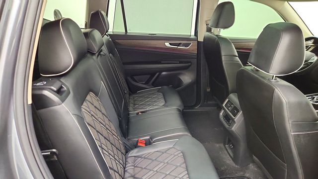 2024 Volkswagen Atlas 2.0T SEL Premium R-Line 4MOTION - 23083356 - 22