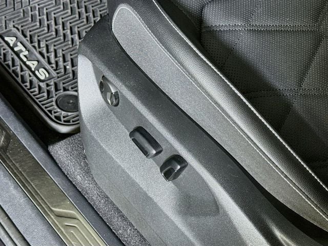 2024 Volkswagen Atlas 2.0T SE w/Technology - 23073564 - 19